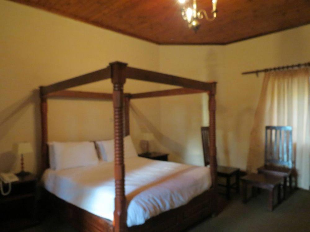 Rhodes Nyanga Hotel Juliasdale エクステリア 写真